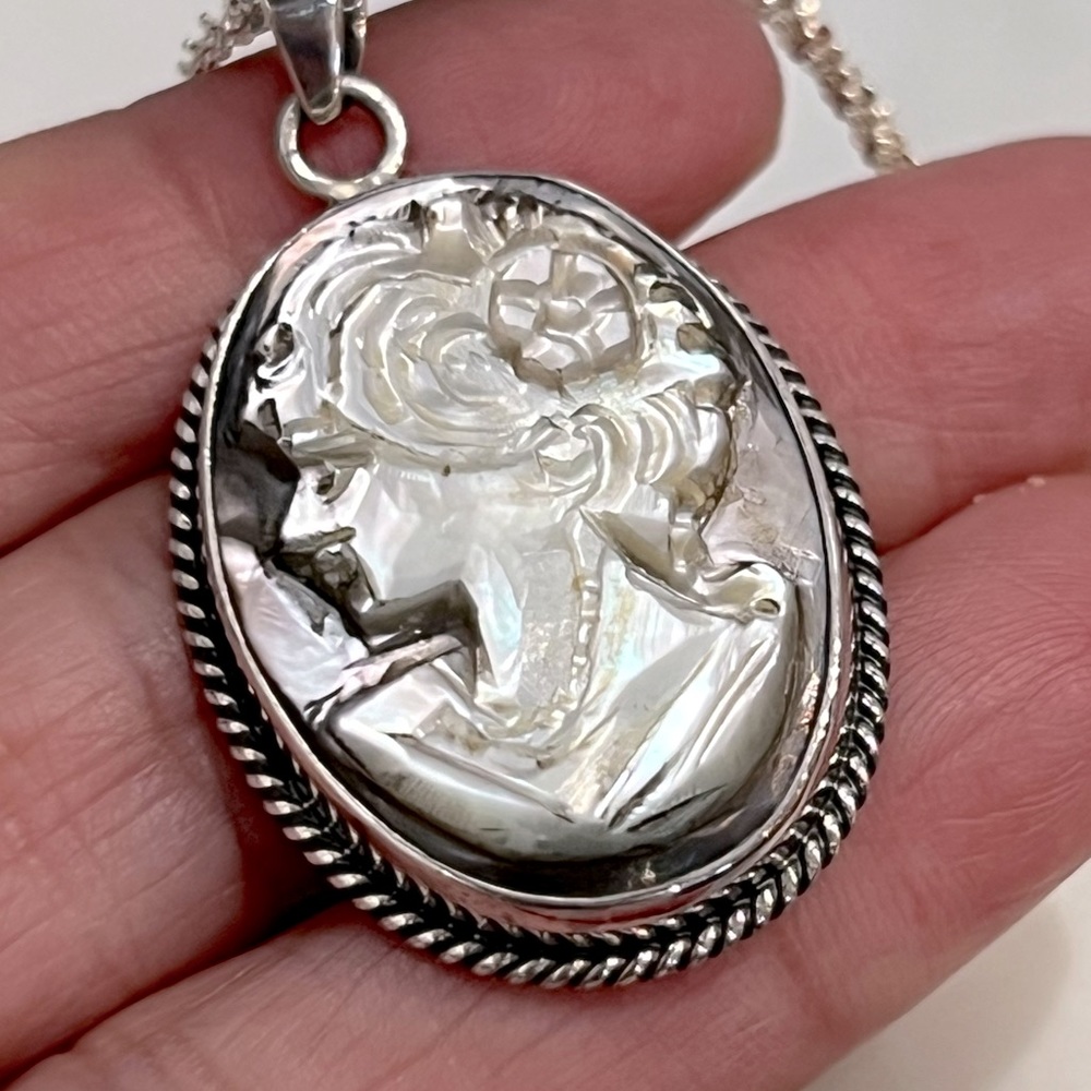 Sterling Silver Cameo Pendant ONLY - Picture 3 of 14